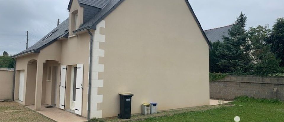 Traditional house 5 rooms of 96 m² in Saumur (49400)