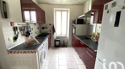 House 5 rooms of 90 m² in La Genevraye (77690)