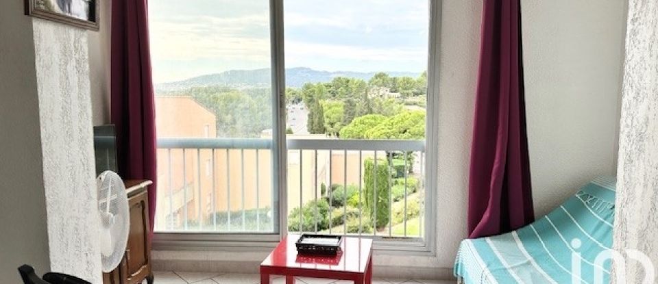 Apartment 2 rooms of 29 m² in La Ciotat (13600)