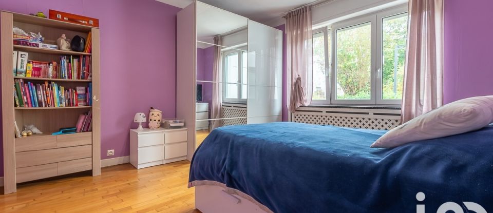 Maison 4 pièces de 97 m² à Guénange (57310)