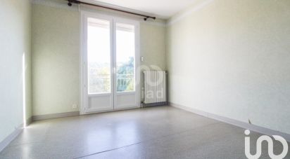 Maison 6 pièces de 120 m² à Saint-Affrique (12400)