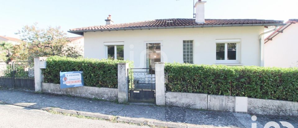 Maison 6 pièces de 120 m² à Saint-Affrique (12400)