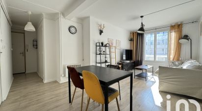 Apartment 4 rooms of 62 m² in Toulon (83000)