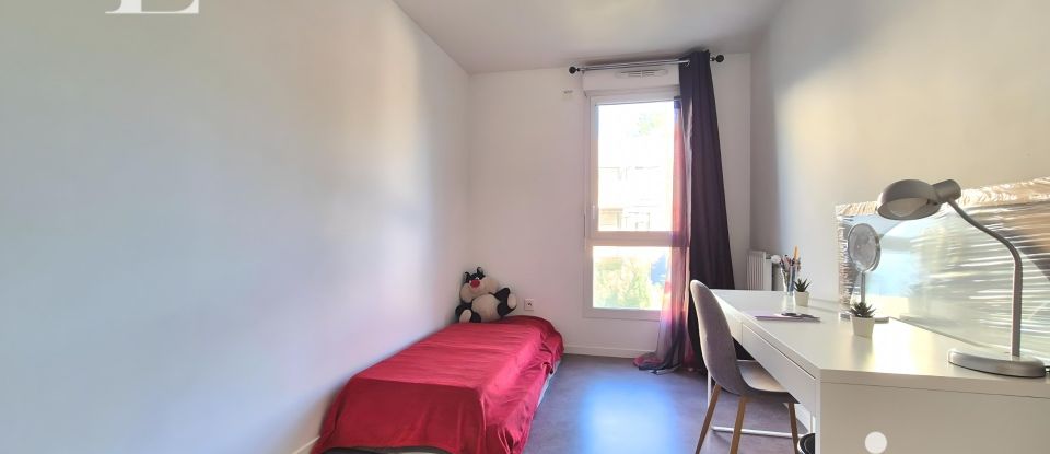 Apartment 4 rooms of 85 m² in Nanterre (92000)