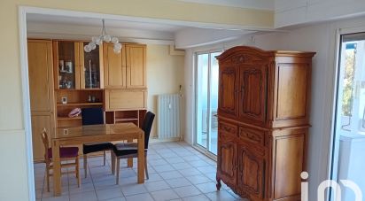 Apartment 5 rooms of 82 m² in Hyères (83400)