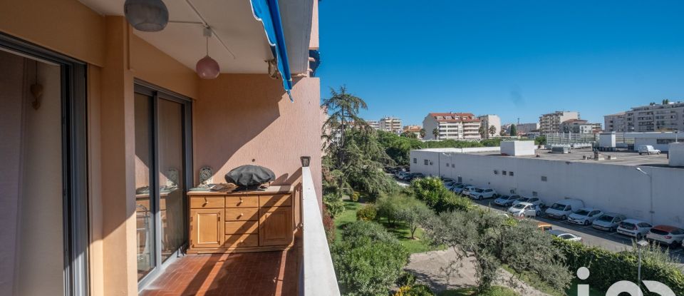 Appartement 3 pièces de 68 m² à Cannes (06150)