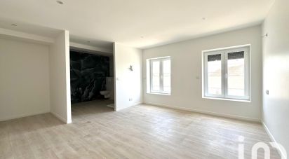 Maison traditionnelle 7 pièces de 180 m² à Saint-Mars-Vieux-Maisons (77320)