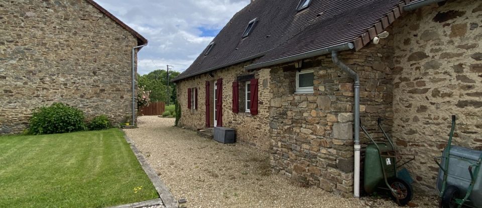 Domaine 4 pièces de 226 m² à Saint-Yrieix-la-Perche (87500)