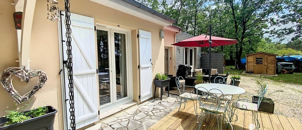 Maison 5 pièces de 93 m² à Terrasson-Lavilledieu (24120)