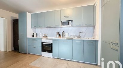 Apartment 4 rooms of 84 m² in Clichy (92110)