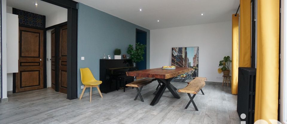 Maison 8 pièces de 234 m² à Nanterre (92000)