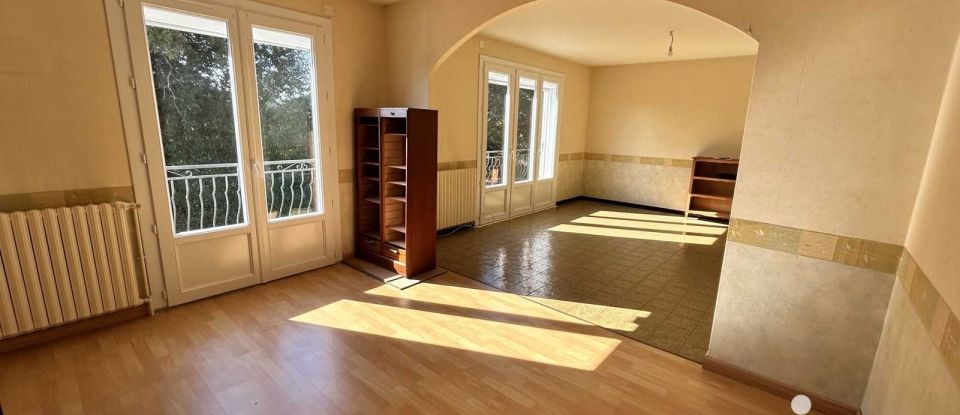 Maison 4 pièces de 97 m² à Châtillon-sur-Thouet (79200)