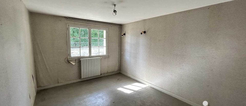 Maison 4 pièces de 97 m² à Châtillon-sur-Thouet (79200)