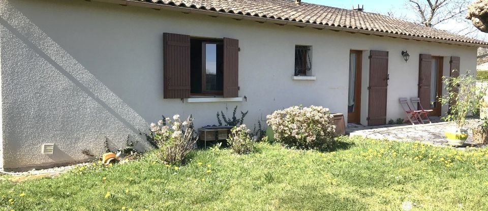 Traditional house 4 rooms of 90 m² in Coulounieix-Chamiers (24660)