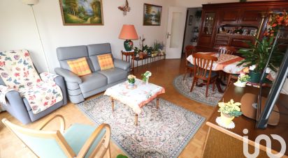 Apartment 3 rooms of 74 m² in Avon (77210)