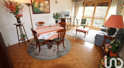 Apartment 3 rooms of 74 m² in Avon (77210)