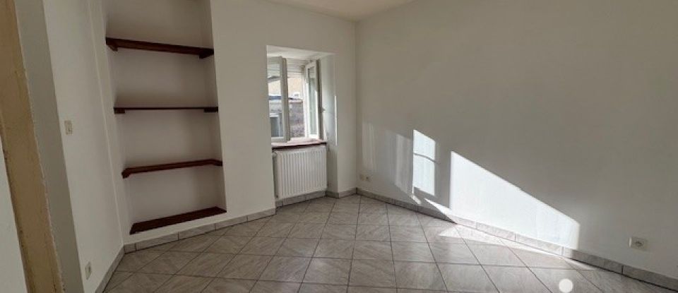 Maison 4 pièces de 60 m² à Buzançais (36500)