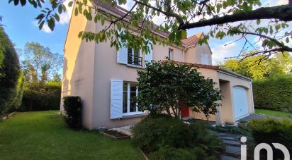 Traditional house 7 rooms of 152 m² in Domont (95330)