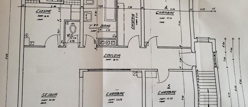 Appartement 4 pièces de 81 m² à Plaisir (78370)