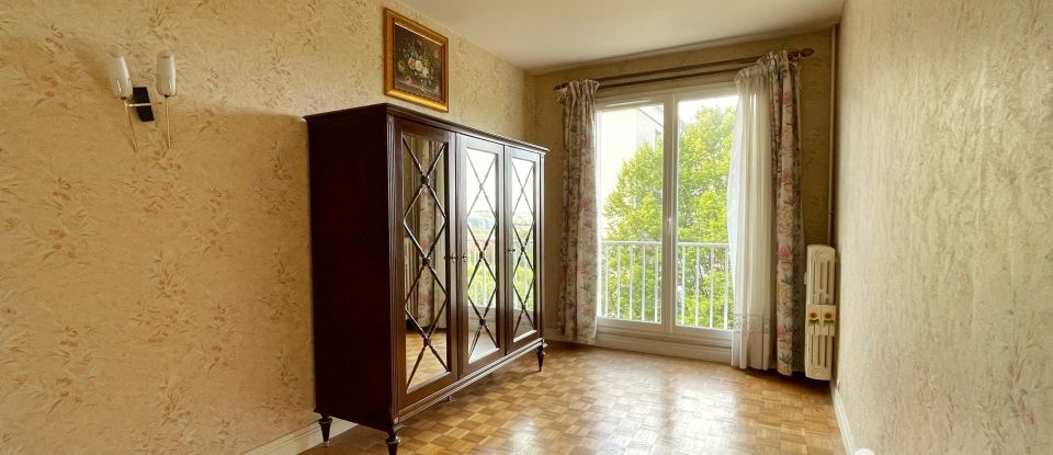 Apartment 3 rooms of 77 m² in Compiègne (60200)