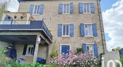 Domaine 6 rooms of 190 m² in Lagor (64150)