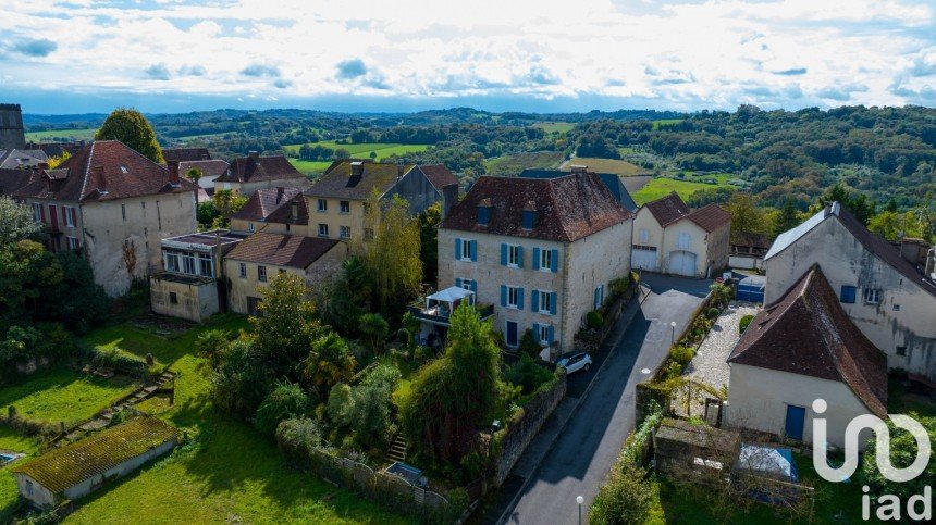 Domaine 6 pièces de 190 m² à Lagor (64150)