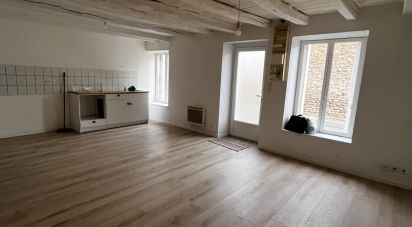 Town house 3 rooms of 63 m² in Civaux (86320)