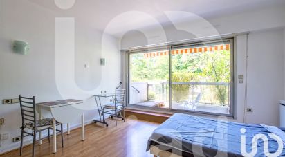 Studio 1 room of 26 m² in Fontainebleau (77300)