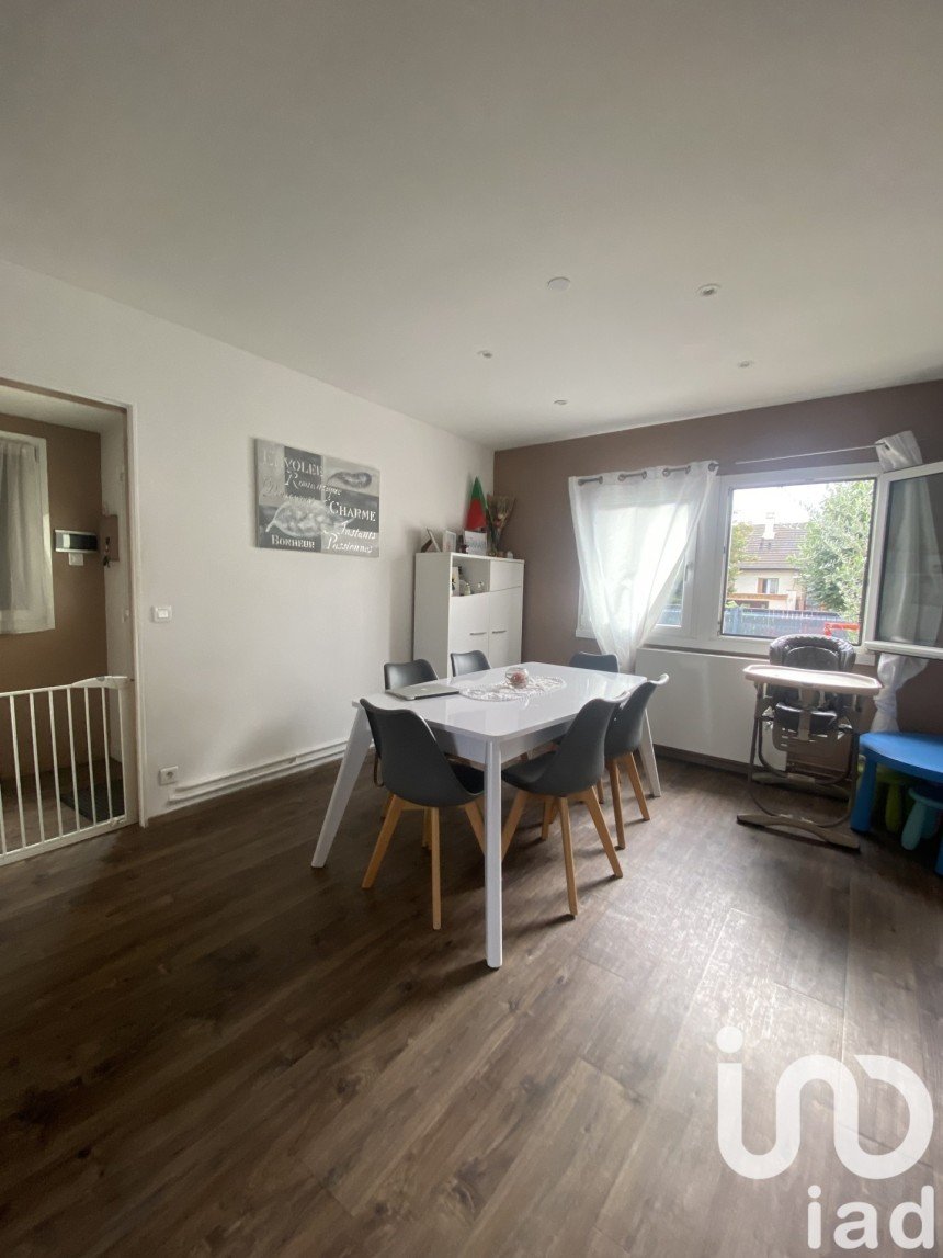 Maison 6 pièces de 100 m² à Conflans-Sainte-Honorine (78700)