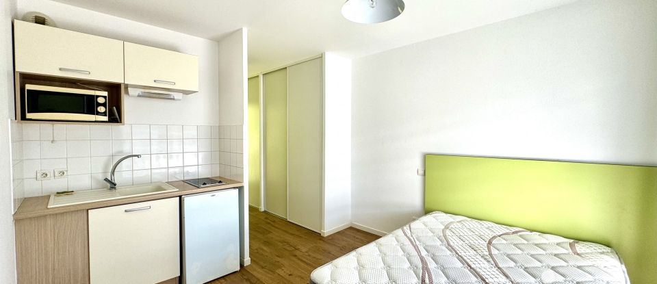 Studio 1 room of 20 m² in Équemauville (14600)