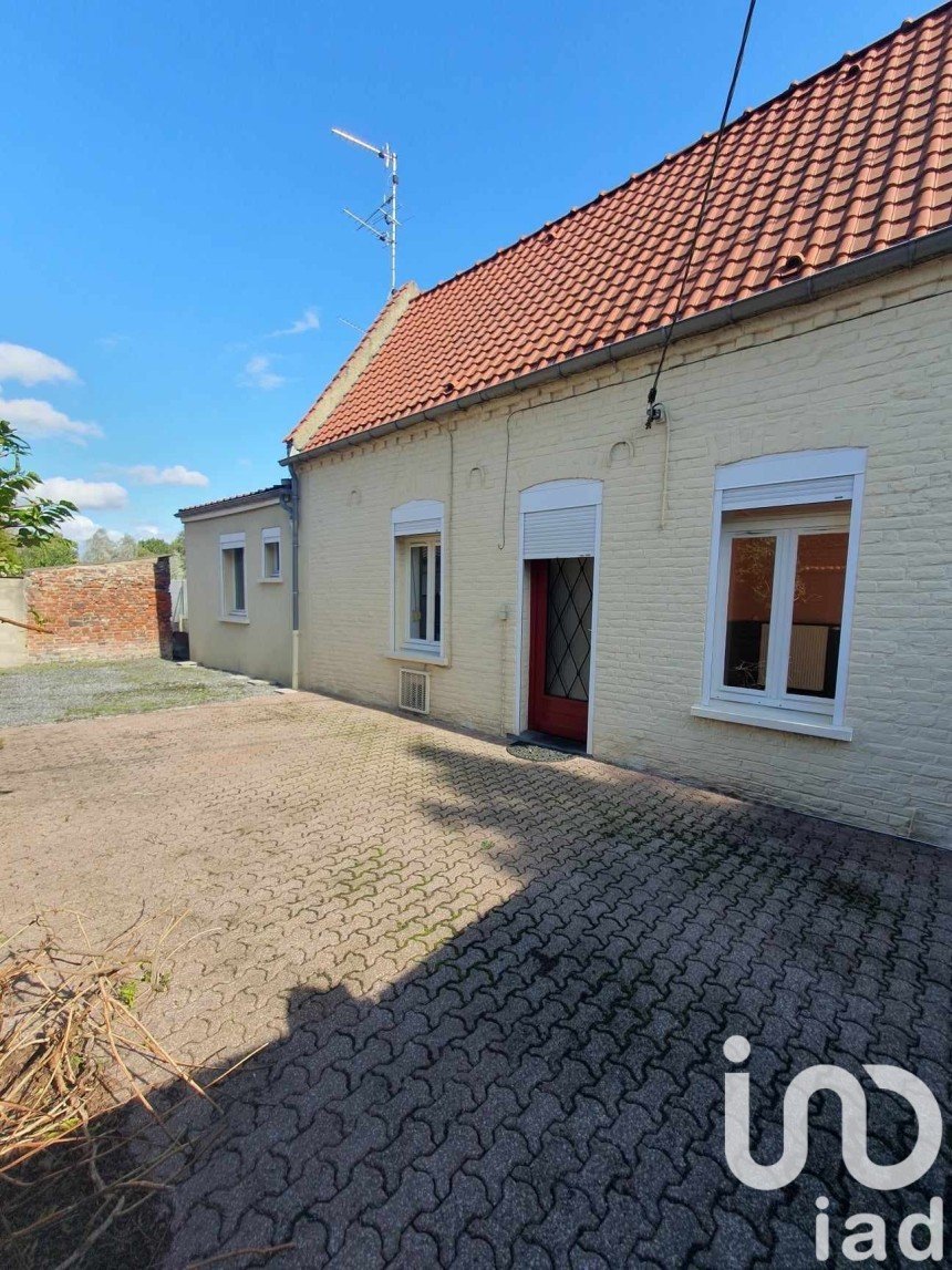 Maison de village 3 pièces de 65 m² à Aubencheul-au-Bac (59265)