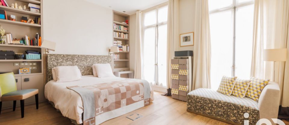 Appartement 8 pièces de 257 m² à Paris (75008)