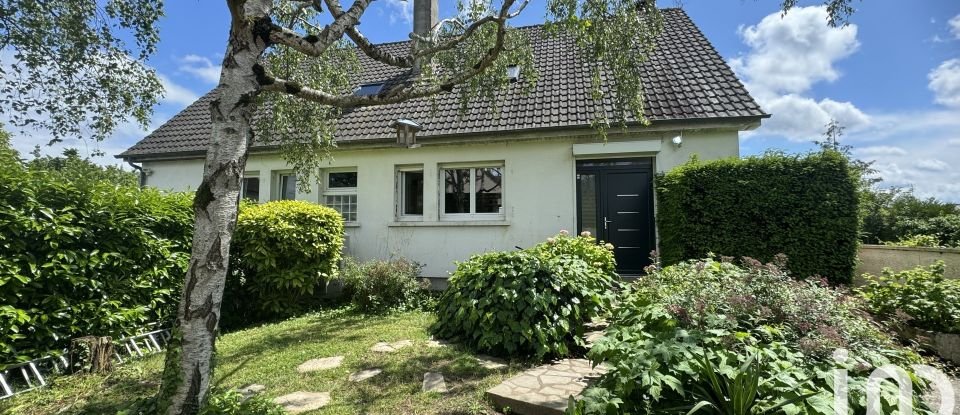 House 7 rooms of 163 m² in Vaux-le-Pénil (77000)