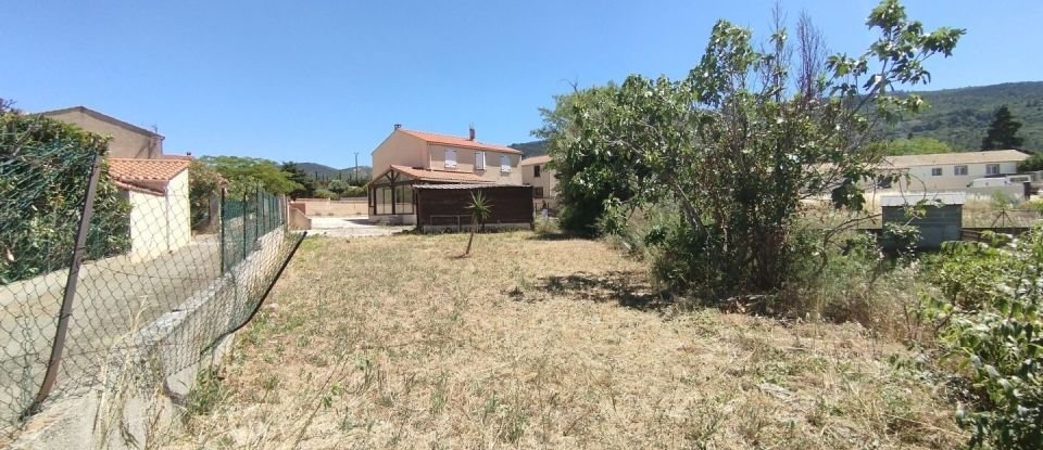 Maison 5 pièces de 102 m² à Barbaira (11800)