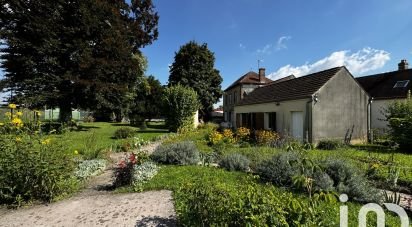 Country house 9 rooms of 275 m² in Everly (77157)