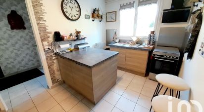 House 5 rooms of 99 m² in Chartres (28000)