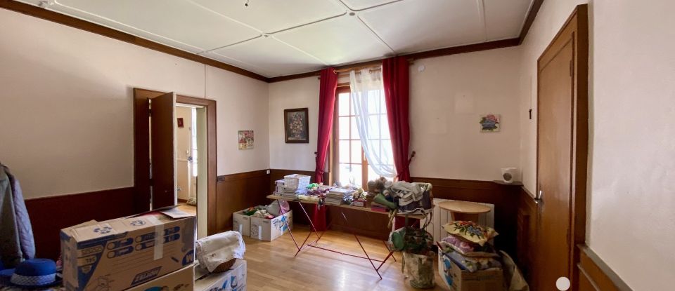 Village house 4 rooms of 77 m² in Genillé (37460)