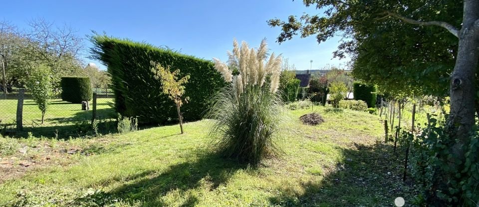 Village house 4 rooms of 77 m² in Genillé (37460)