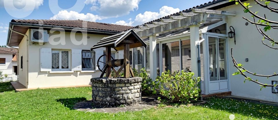 House 5 rooms of 166 m² in Angoulême (16000)