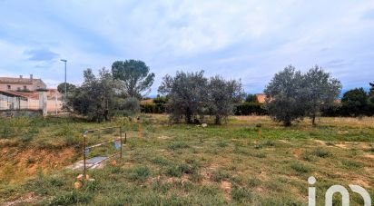 Land of 556 m² in Oraison (04700)