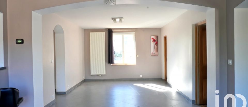 Village house 6 rooms of 180 m² in Corquilleroy (45120)