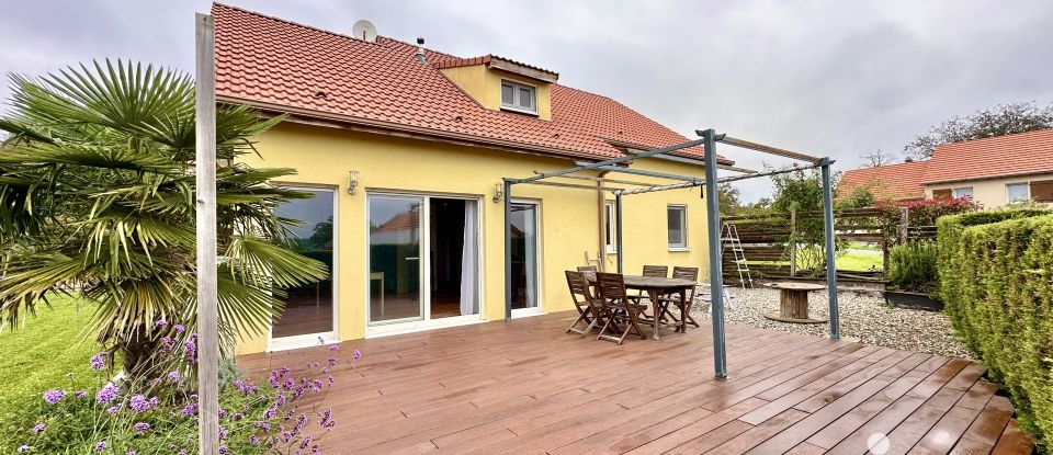 House 6 rooms of 126 m² in Niederstinzel (57930)