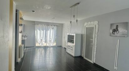 Pavilion 7 rooms of 106 m² in Connigis (02330)