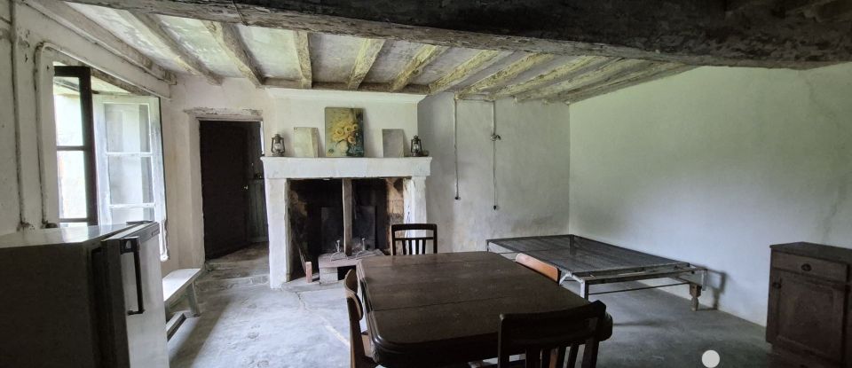 Country house 3 rooms of 84 m² in LORETZ D'ARGENTON (79290)