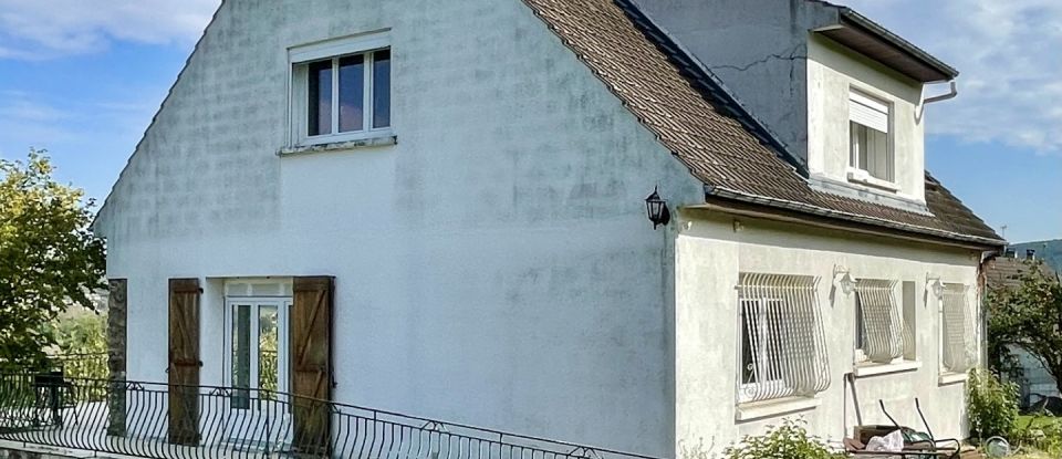 Maison traditionnelle 7 pièces de 145 m² à Nogent-l'Artaud (02310)