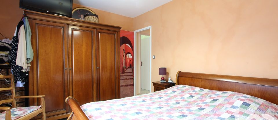 House 5 rooms of 125 m² in Aizenay (85190)