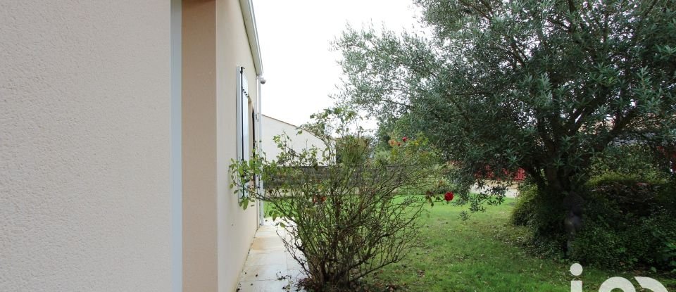 Maison 5 pièces de 125 m² à Aizenay (85190)