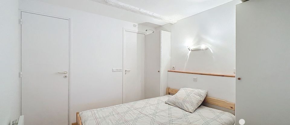 Studio 1 pièce de 28 m² à Entrevaux (04320)