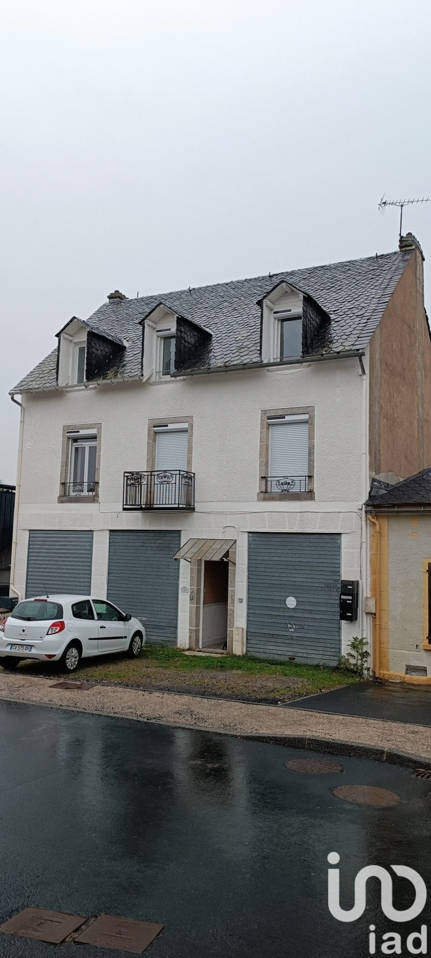 Immeuble de 144 m² à Saint-Chély-d'Apcher (48200)