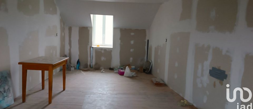 Immeuble de 144 m² à Saint-Chély-d'Apcher (48200)